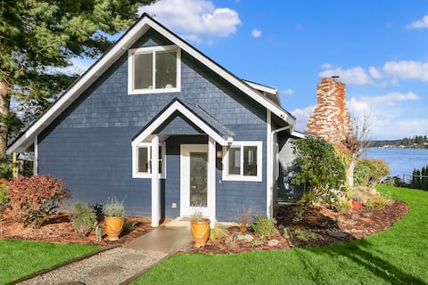 Waterfront Retreat on Fox Island