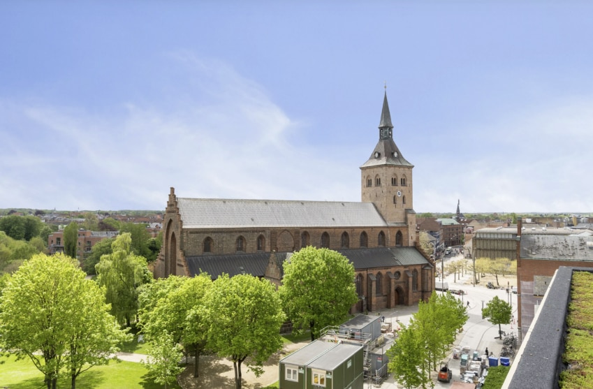 Image showcasing Penthouse - Odense Centrum - Apartments for Rent in Odense, Denmark ...