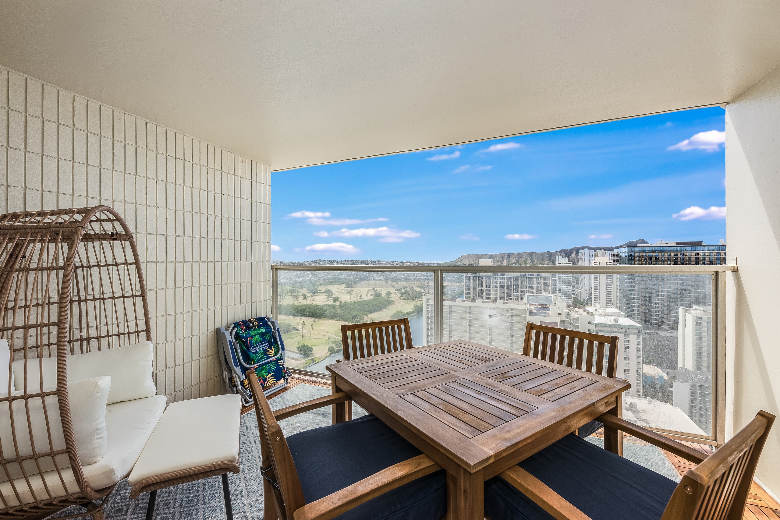 *Newly Remodeled - Ocean & Diamond Head View - Image 24