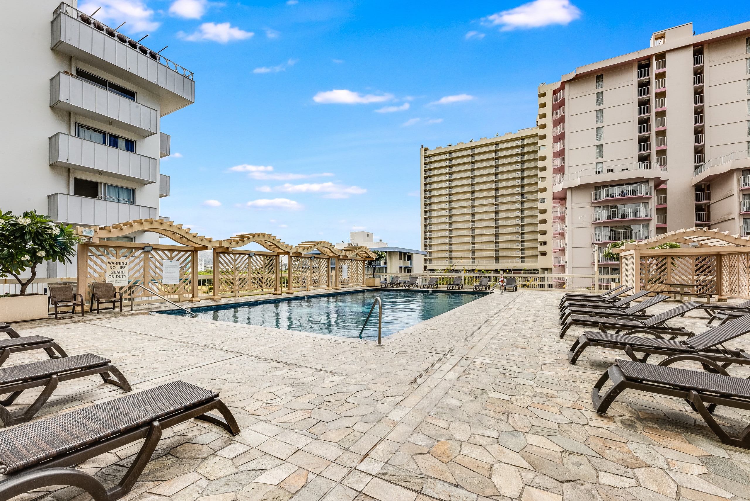 *Newly Remodeled - Ocean & Diamond Head View - Image 31