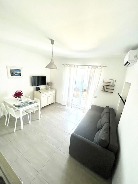 Airbnb con migliori performance: apartment with a view of the castle a Ischia
