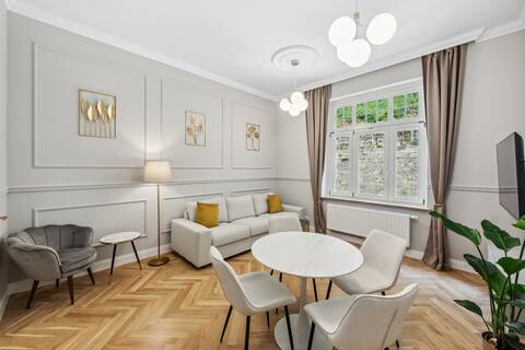 Top performing Airbnb: Residenz Hugo - Deluxe Two Bedroom Apartment in Bad Schandau