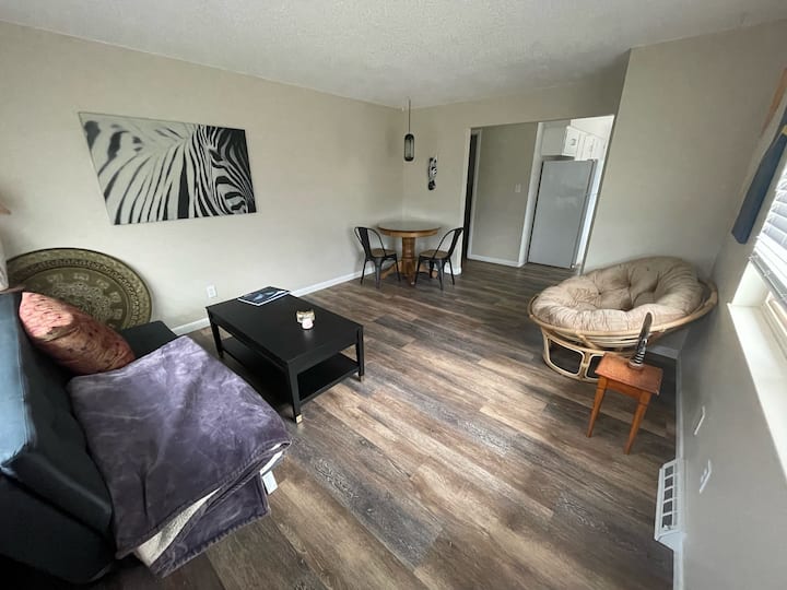 Cozy 2br Duplex W/ Private Patio - Longmont, CO