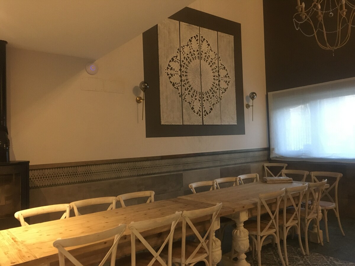 Fuentidueña Villas: Valentine's Day 32 seats 2