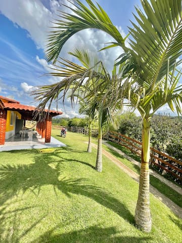 Entire home with 3 bedrooms in Socorro - Rancho Serrano no sítio para descansar