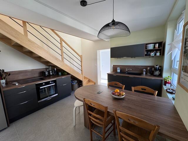 Escapade En Turquoise managed Airbnb listing 3