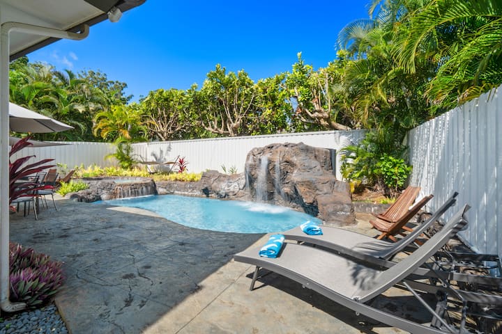 Chic Princeville Villa: Private Pool Relaxation&AC