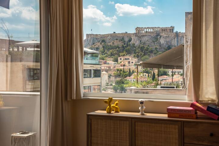 Majestic Penthouse w/ Acropolis View gallery image 3