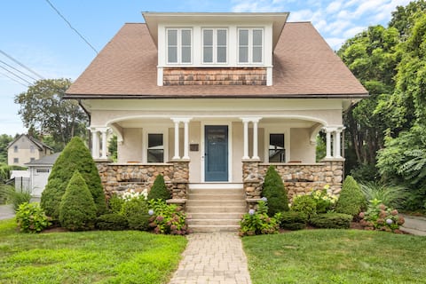 Luxe Historic Downtown Bungalow