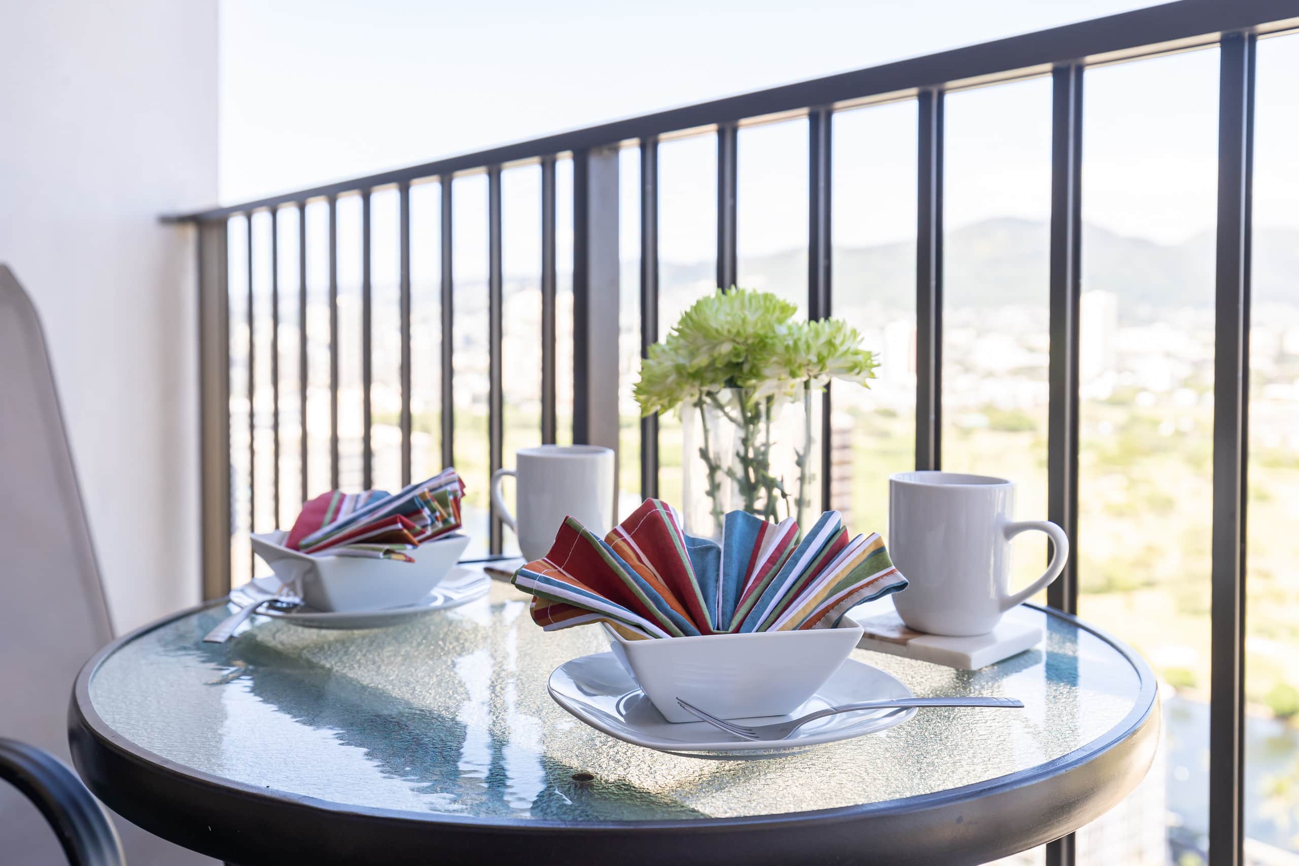 Condo in Honolulu · ★4.6 · 1 bedroom · 3 beds · 1 private bath - Image 25