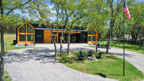 The Yellowpine Retreat