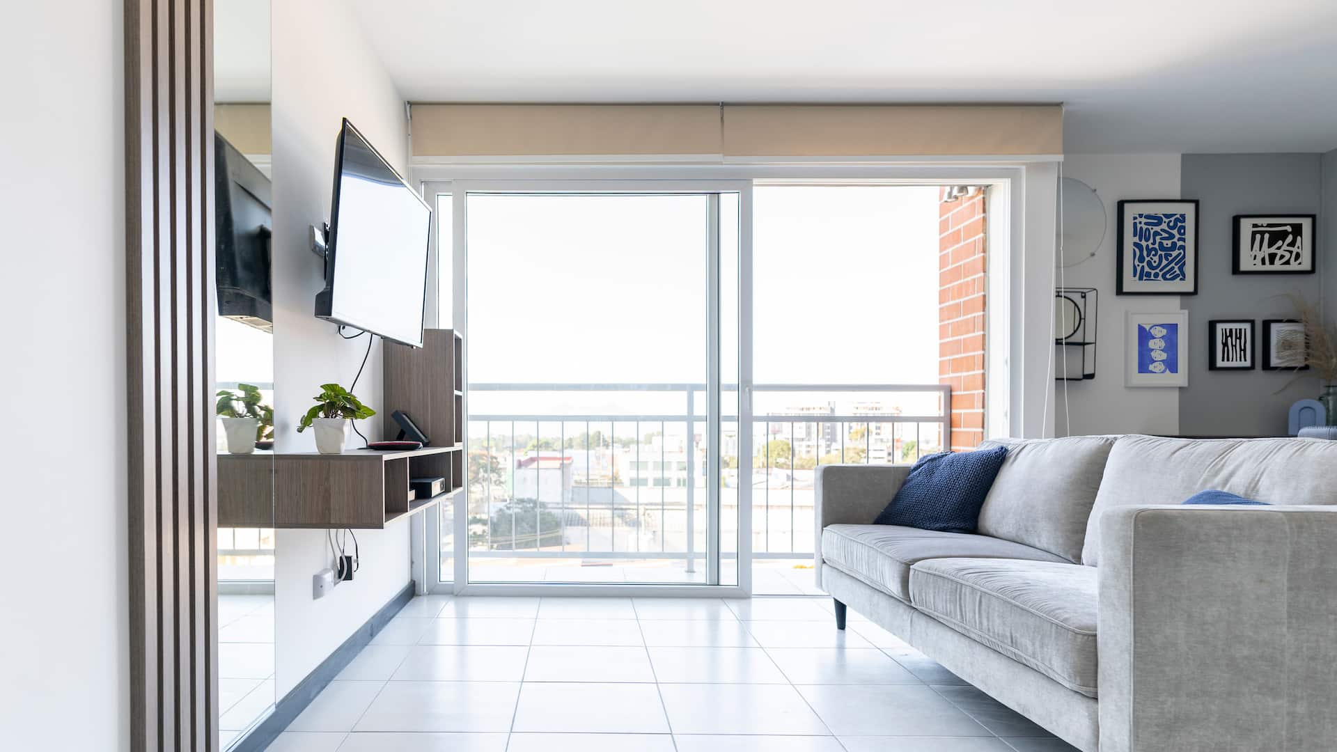Beautiful and entire apartment with 2 parking spaces