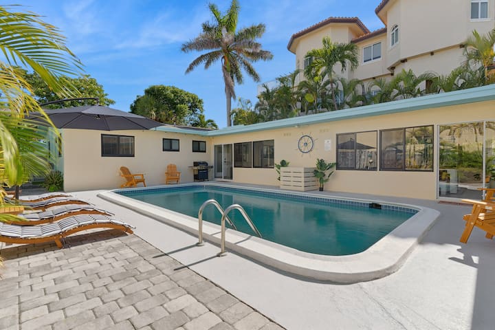 Deerfield Beach Paradise: 6BR Pool, Walk to Ocean