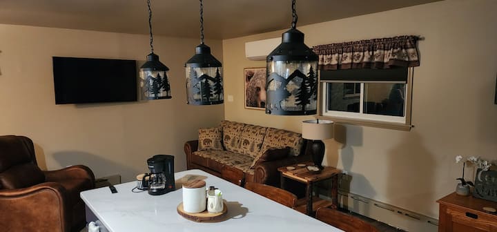 Cold Spring Cabin Llc - Pocono Mountains, PA