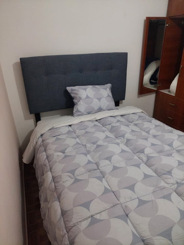 غرفة النوم 2