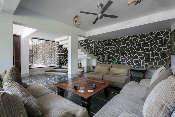 4bhk W/gym & Snooker | Shiraz Villa Lonavala - Khopoli