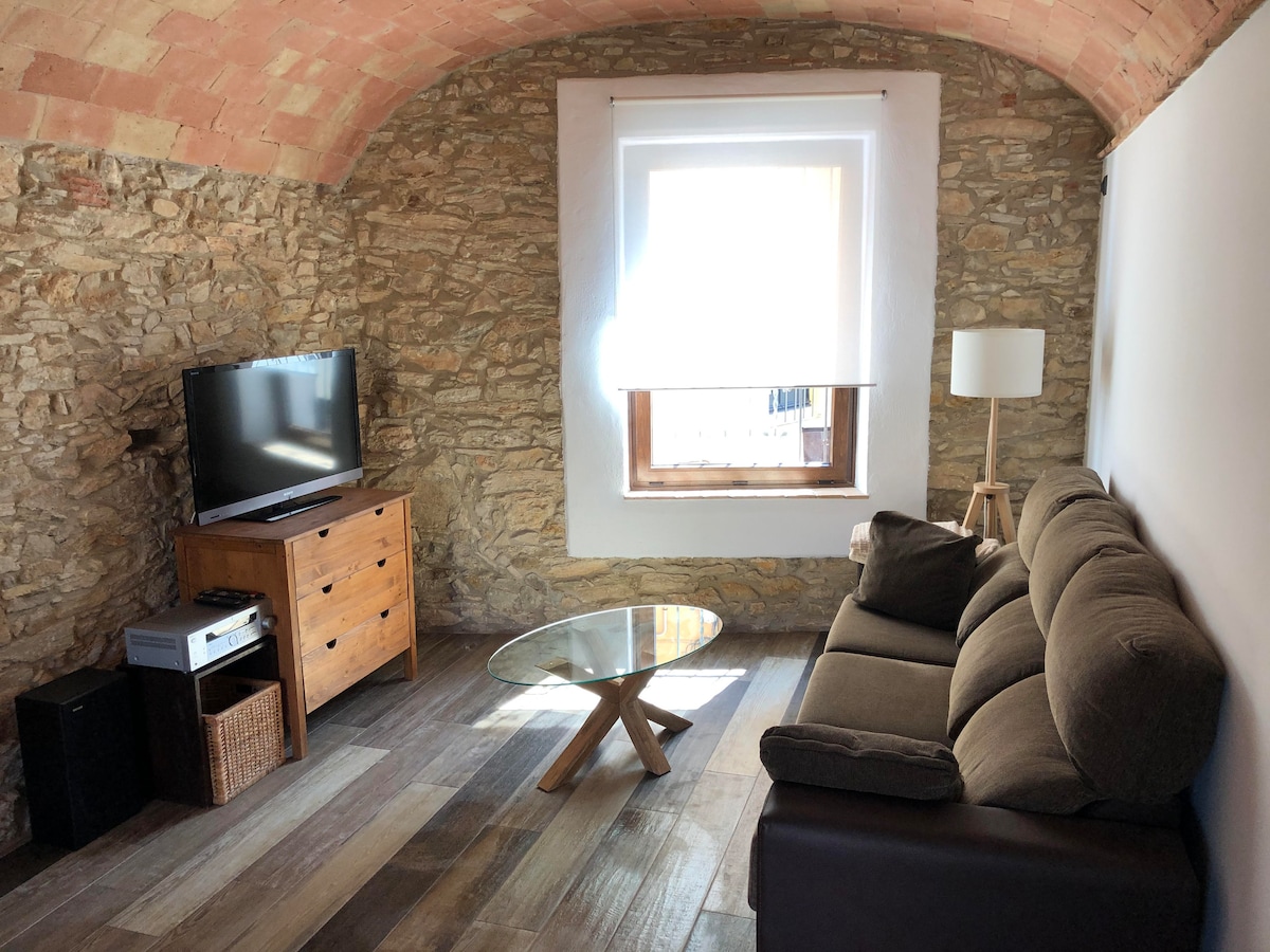 Propiedad de Airbnb exitosa: Casa Campuig, in downtown Begur en Begur