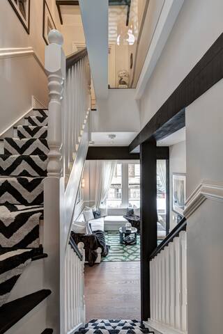 Beautiful & Unique Private Home gallery image 5