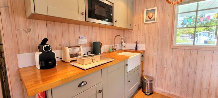 Beautiful Cottage Retreat + Hot Tub + Spa - National Trust - Sissinghurst Castle Garden