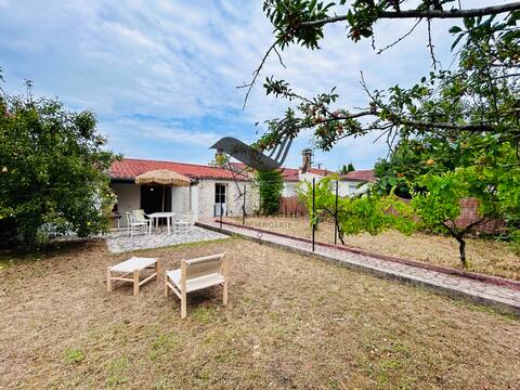 Chez Gaby - Spacious house in the heart of the village