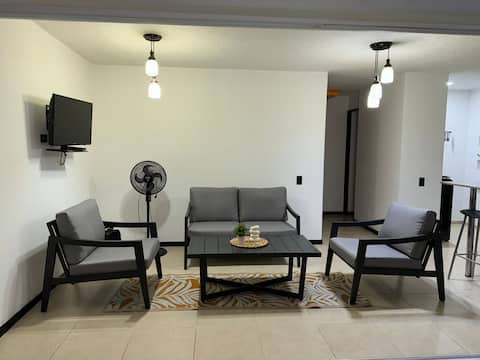 Popular Airbnb listing: Apartasol Ciudadela Getafe in Santa Fe De Antioquia