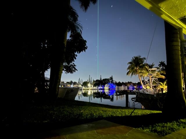 Fort Lauderdale Waterfront Retreat gallery image 3