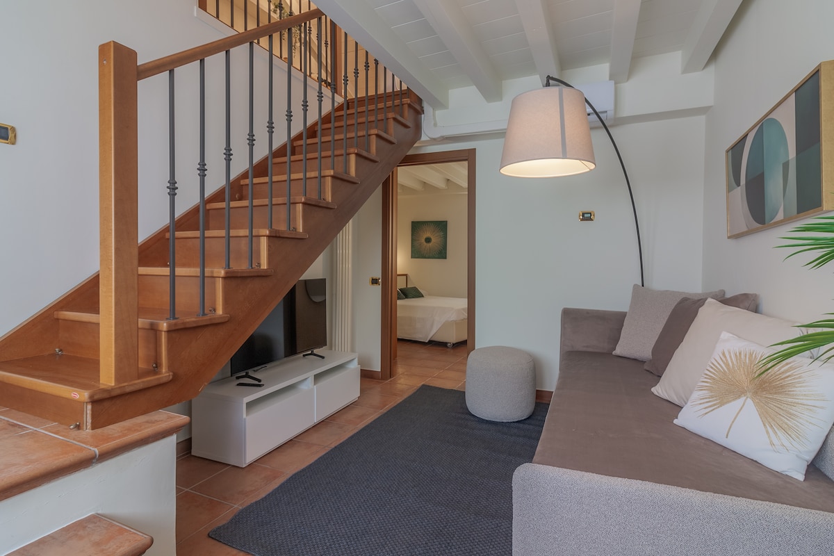 Top Airbnb: Monza Downtown: Feel the Olympics Games Energy à Monza