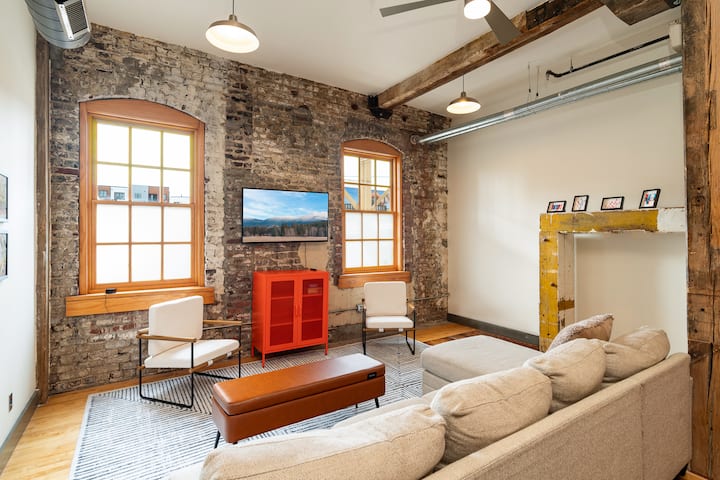 Historic Downtown 2br Boutique Loft+free Parking - 녹스빌