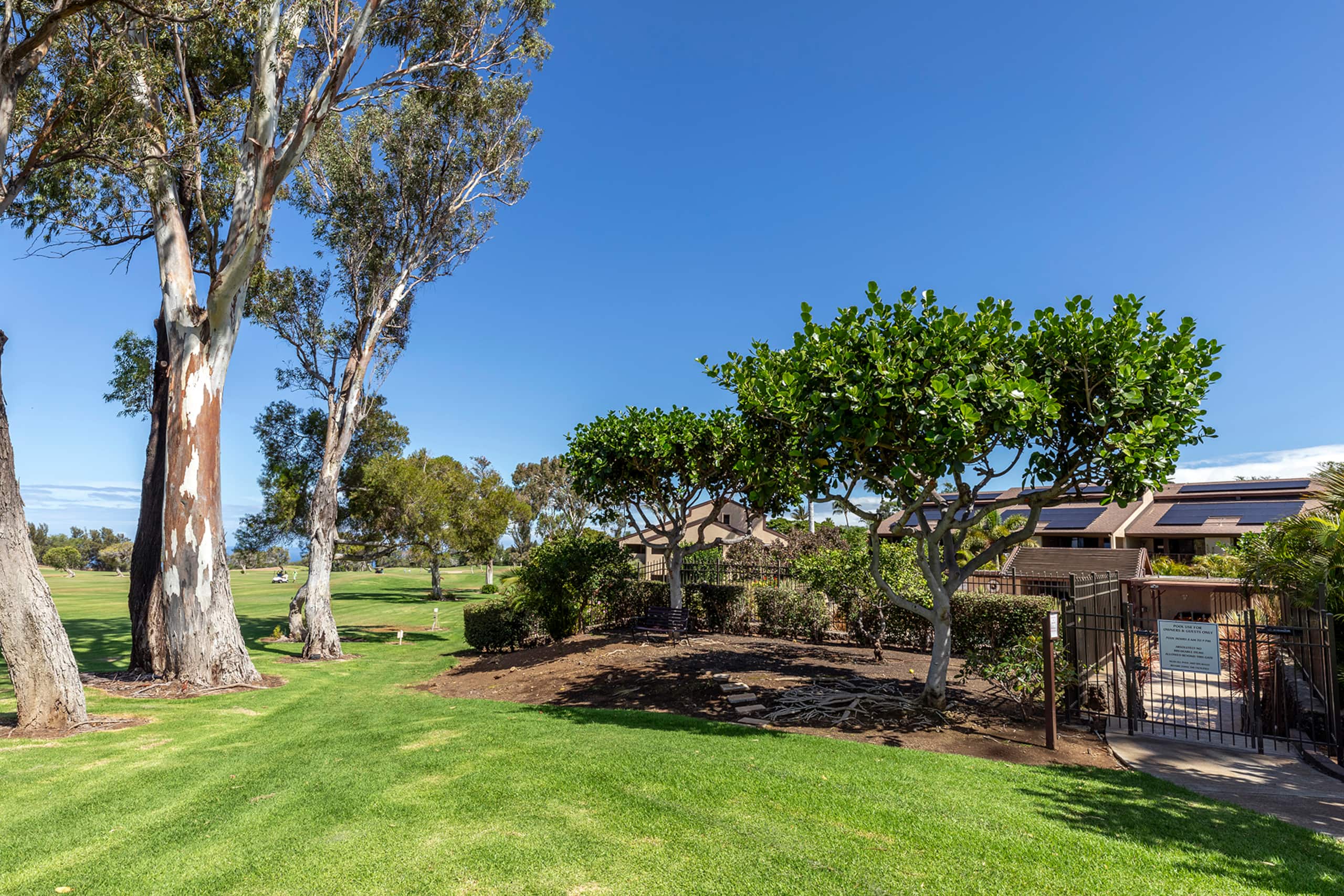 Sweeping Views - Spacious 3 Bds! - Photo 50