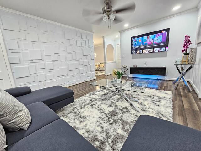 SDJ Properties managed Airbnb listing 2