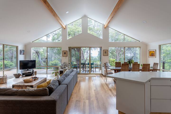 Woodstock I Private Properties gallery image 3