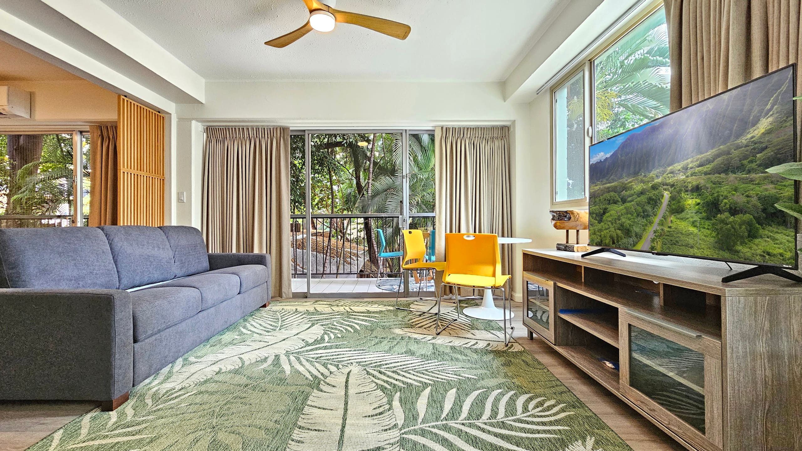 2412 PE St 202 King Bed, Kitchen, Sleeper Sofa - Photo 1