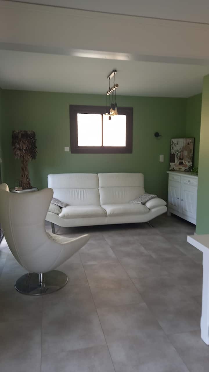 Gîte Neuf De Charme Les Anémones - Le Rozier