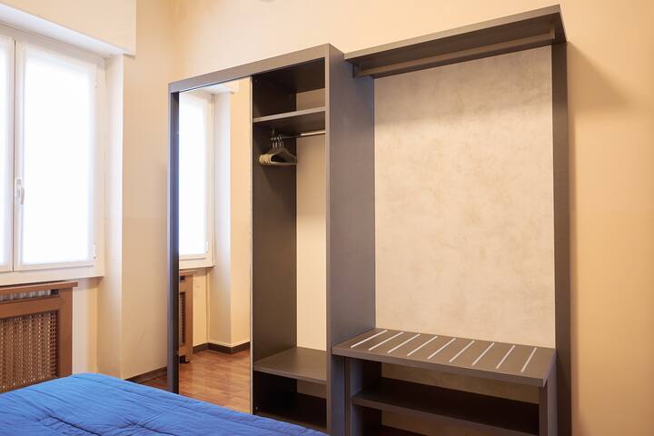 Spazioso quadrilocale gallery image 4