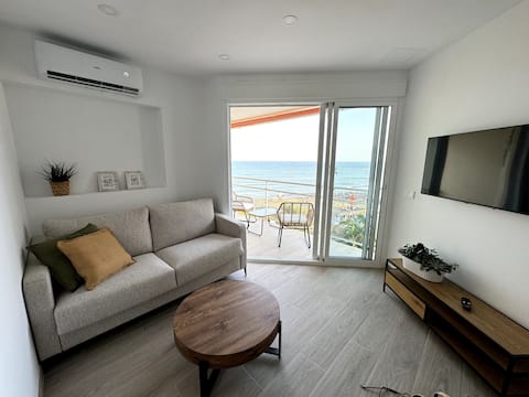 Propiedad de Airbnb exitosa: Sea Point Apartment en Torremolinos