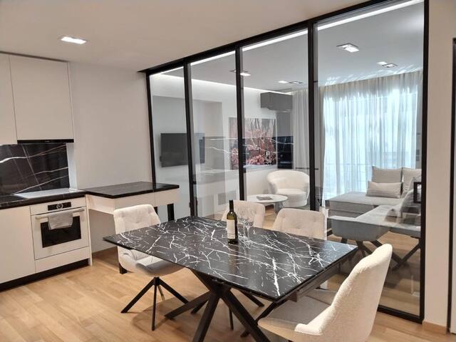 Mint_ bnb property management managed Airbnb listing 2