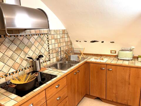 Annuncio Airbnb popolare: Ca' Pecina - holiday home a Imperia