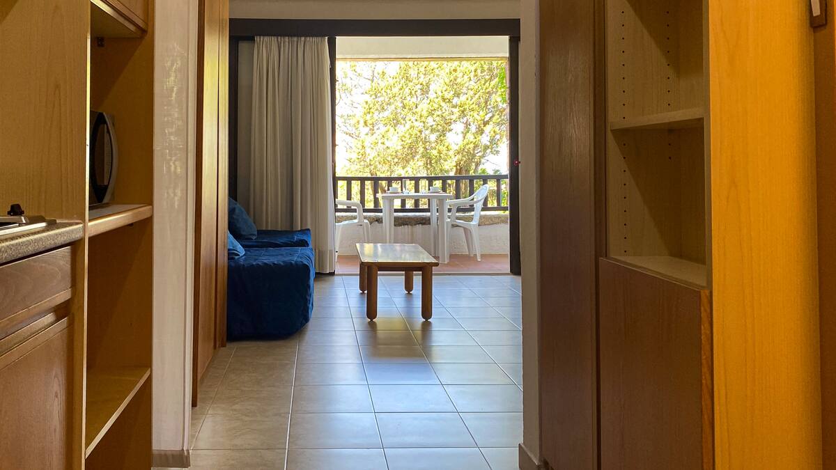 Apartment with Pool and lush Gardens foto 10