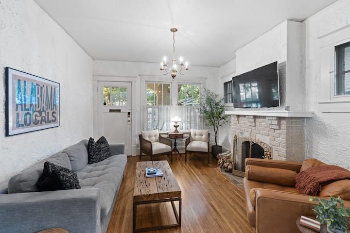 1930s Bungalow | 3 Br, Midtown - Mobile, AL