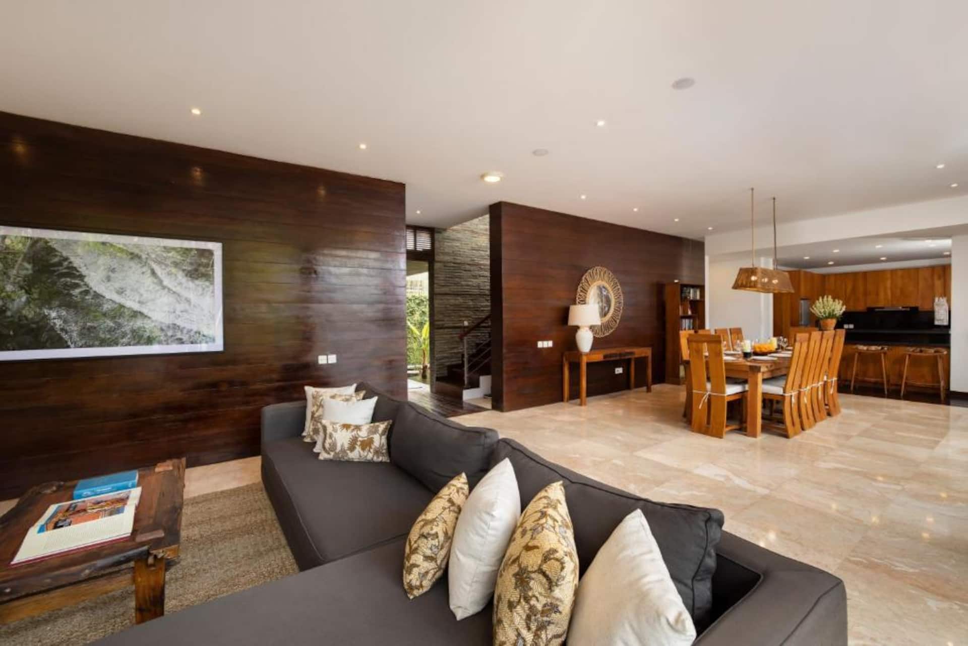 Timeless Garden Retreat 3 Bedroom Private Villa in Canggu 2
