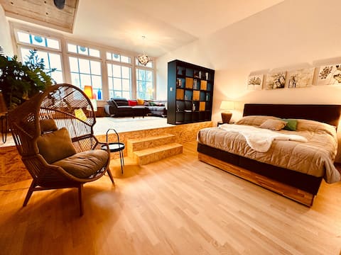 Modern loft right on Lake Constance