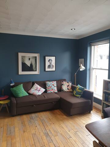 The Heart of Dublin|Historic 2BR gallery image 4