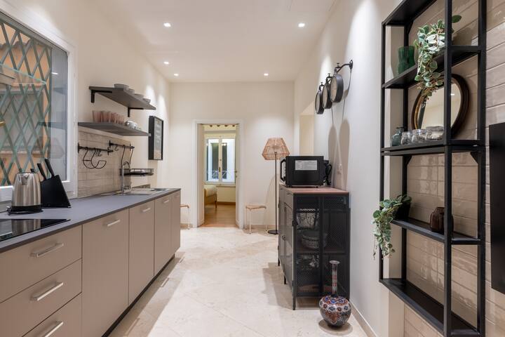 3 BR Apt in the Historic Center gallery image 5