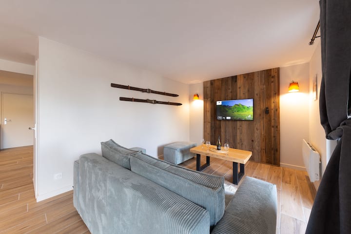 Ambiance Chalet. Le Capra-cool Altitude-terrasse - Besse-et-Saint-Anastaise