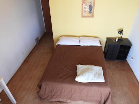 Room 2, La Vista Eco-house