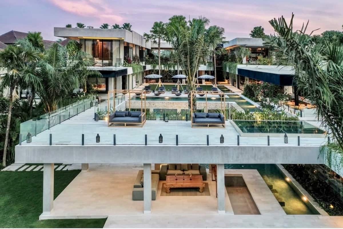 The Vhouse — photo 4