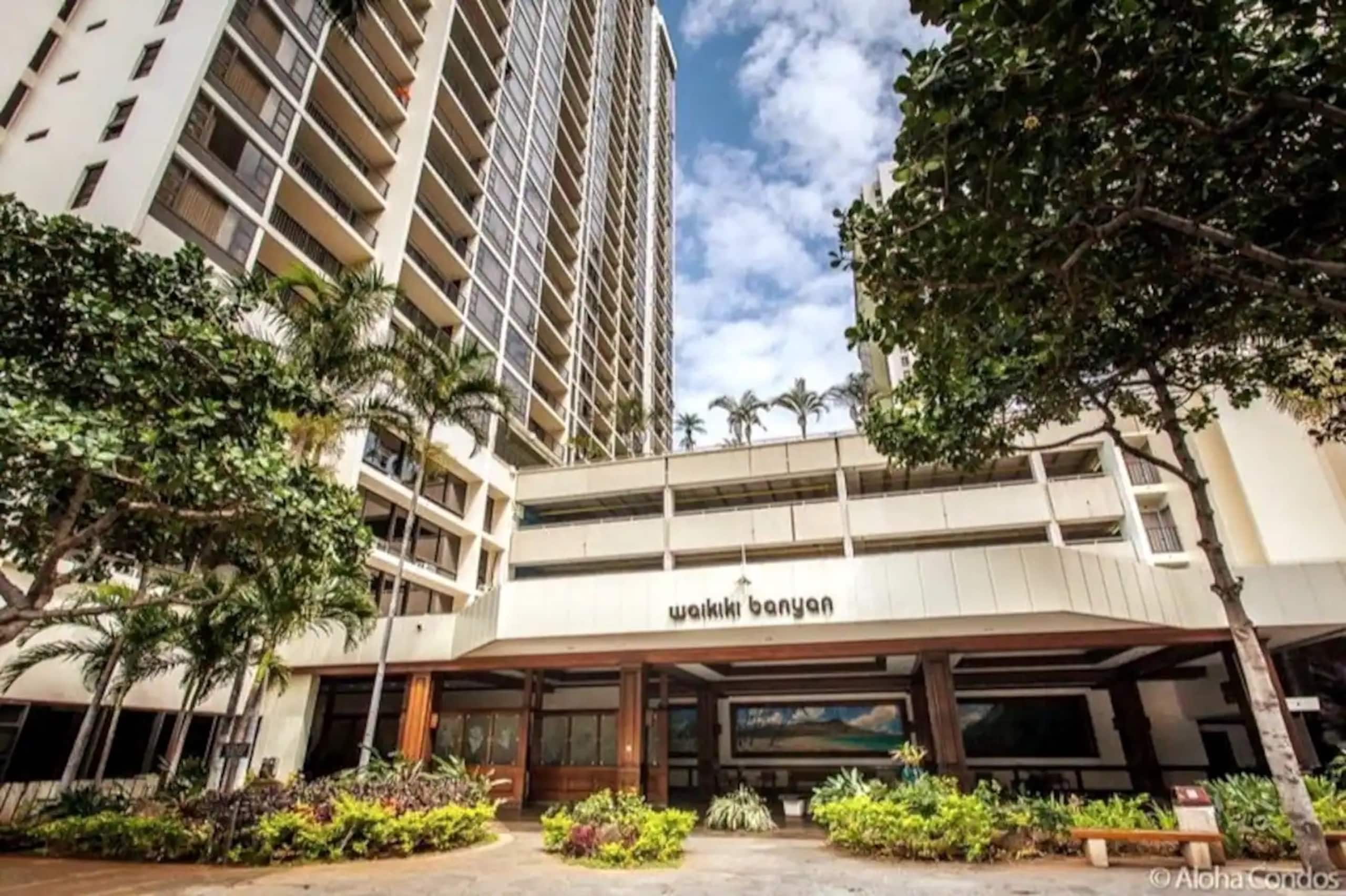 Condo in Honolulu · ★5.0 · 1 bedroom · 1 bed · 1 private bath - Image 34