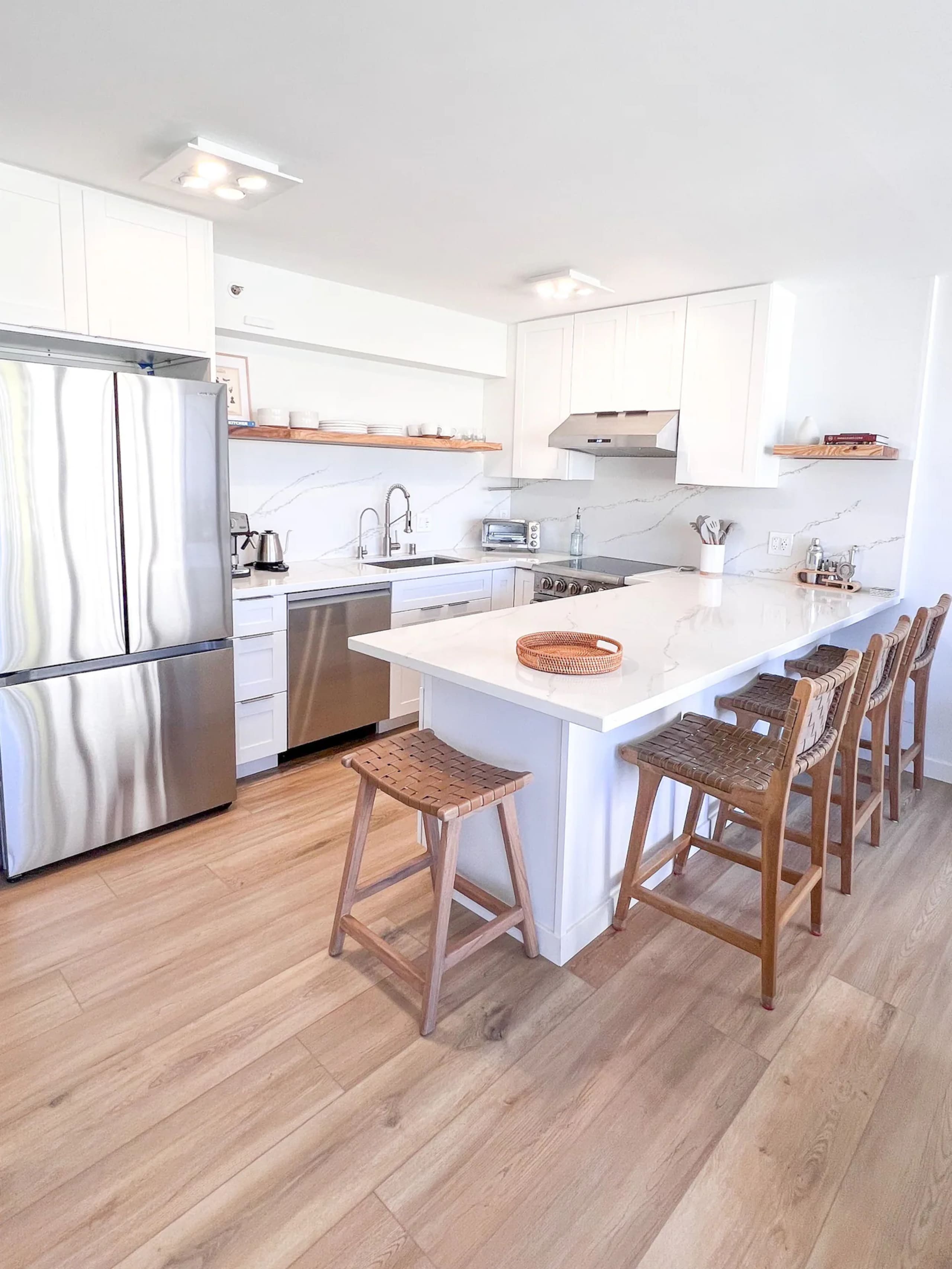 Condo in Honolulu · ★5.0 · 1 bedroom · 1 bed · 1 private bath - Image 3