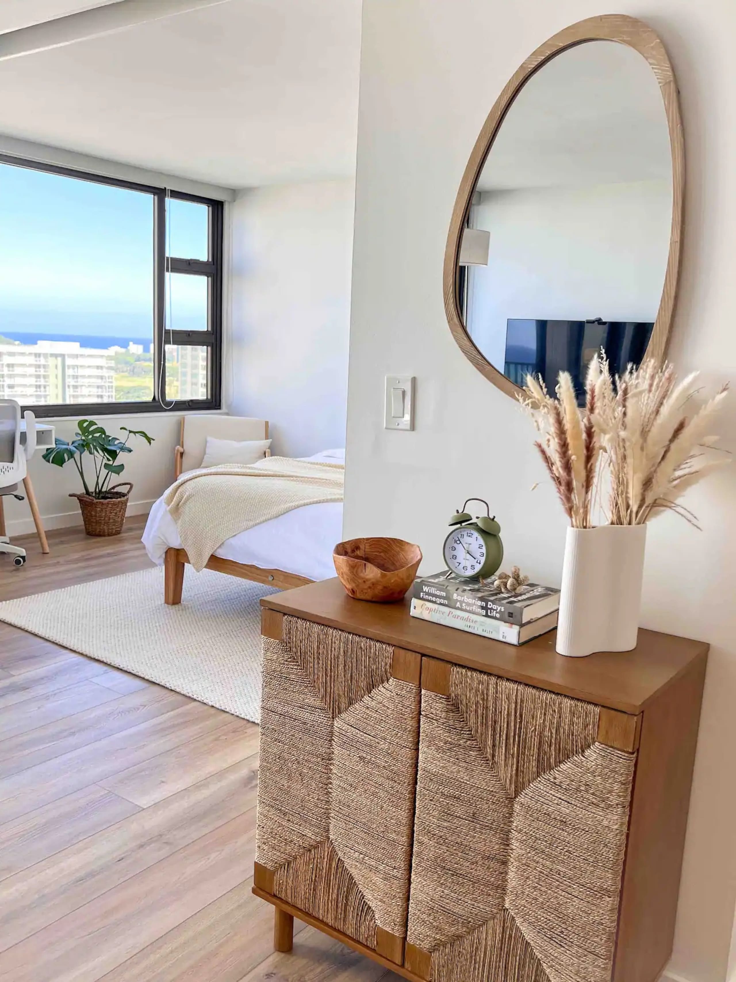 Condo in Honolulu · ★5.0 · 1 bedroom · 1 bed · 1 private bath - Image 9
