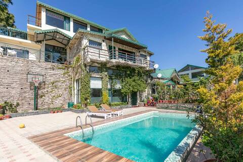 4BR VillaMountain Crest with outdoor Glasshouse